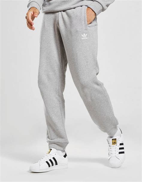 adidas joggingbroek grijs|adidas sweatpants heren.